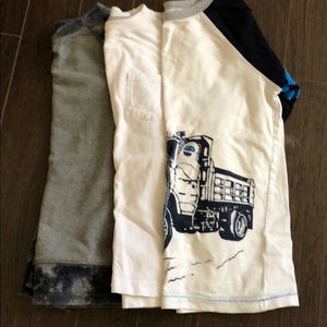 Bundle of boys long sleeve tops